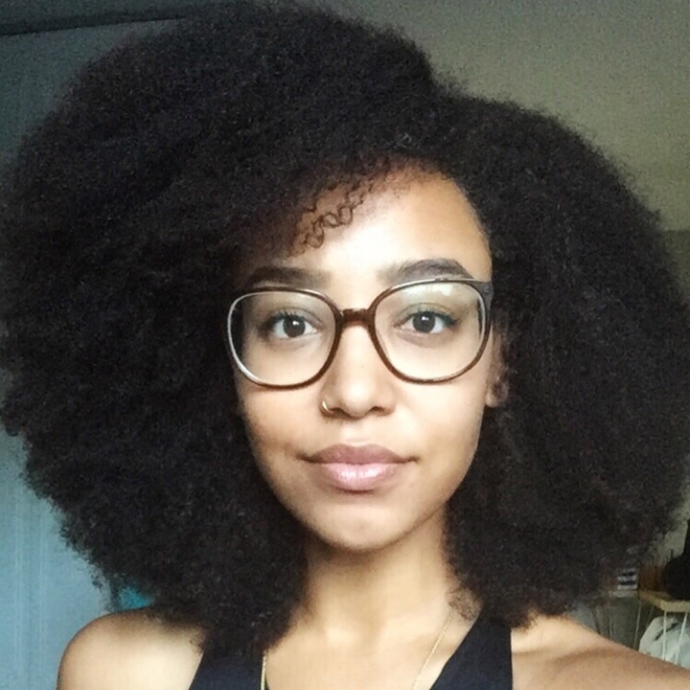 Meet your Posher, Olivia